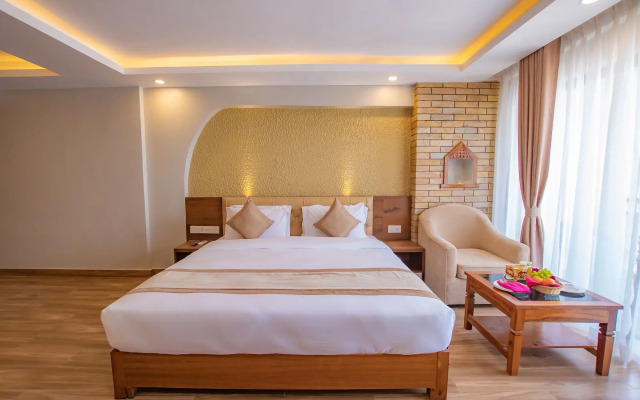Hotel Pokhara Village & SPA
