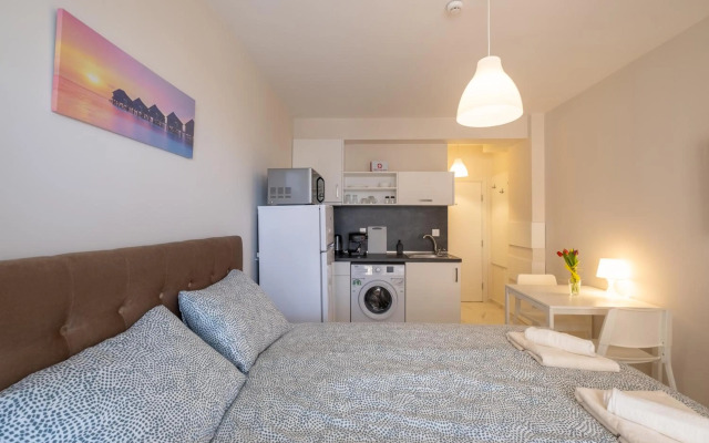 Sunny Dream Apartments