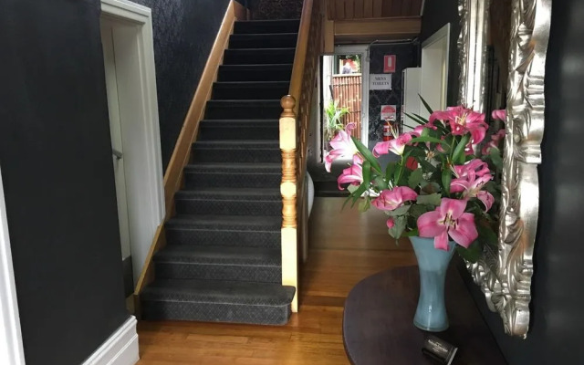 Healesville Garden Accommodation — The Grand Hotel