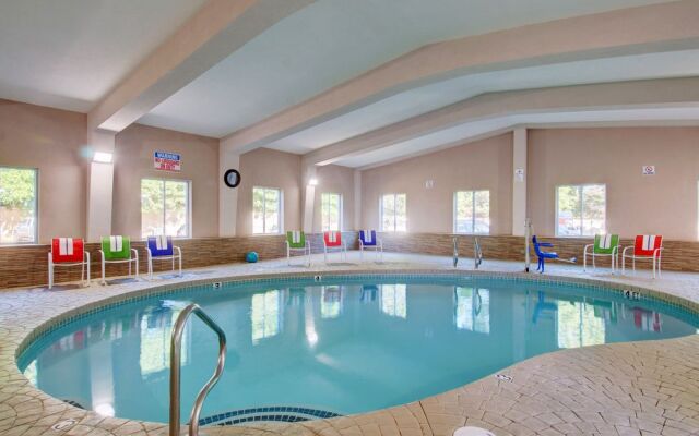 Baymont Inn & Suites Kingston Plymouth Bay