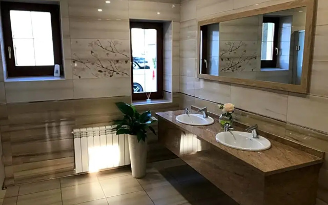 Hotel Restauracja Willa Radwan