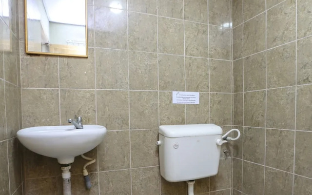 OYO 904 Avee Budget Inn