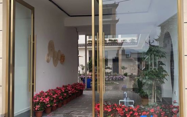 Erendipity·Nanxin Courtyard | Daxue Garden Courtyard View Mountain Snow Scene Resort – Outside – Lijiang