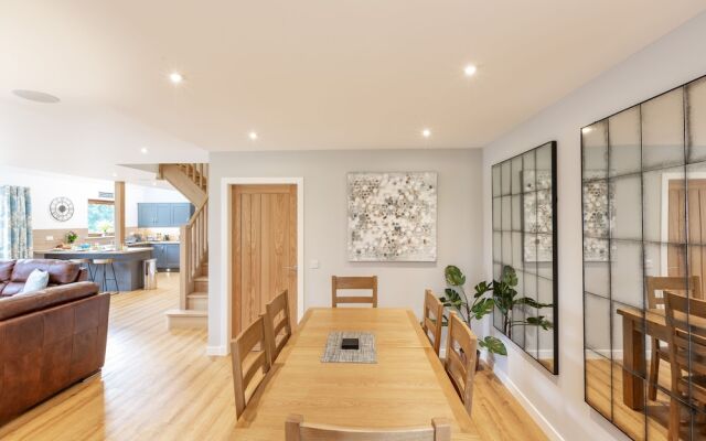 Lord Galloway 38 With Hot Tub, Newton Stewart