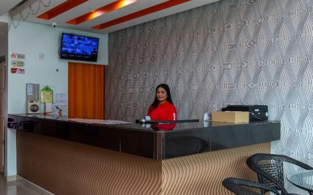 OYO 966 Segamat Red Orange Hotel Sdn Bhd