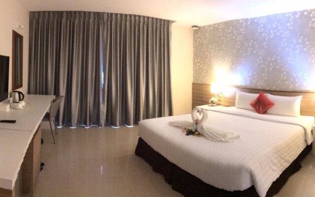 Srivaree Pavilion Hotel And Training Center
