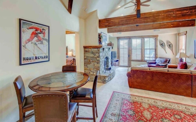 The Lodges 1114 - Two Bedroom Condo