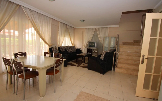 Paradise Town Villa Cordelia