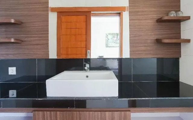 Royal Majesty Villas Jimbaran by ZUZU
