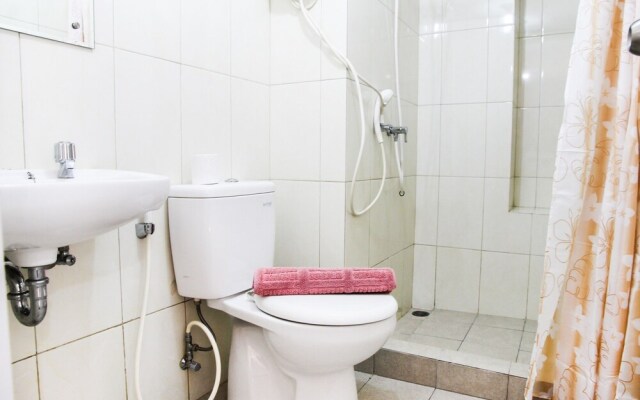 Homey 3BR Springlake Summarecon Apartment Bekasi