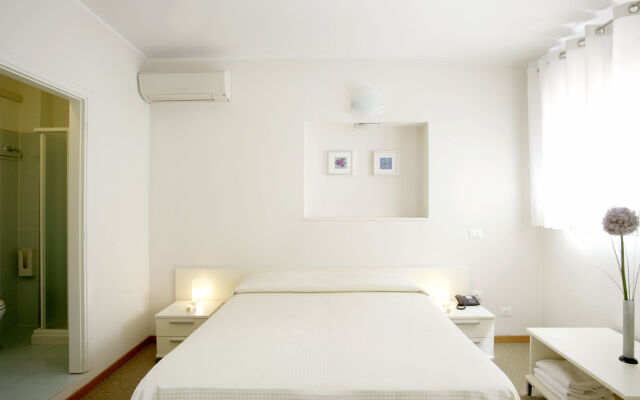 Hotel Cervetta 5