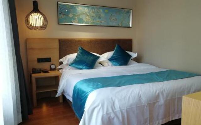 Zhuoyue Hotel Central Street Harbin