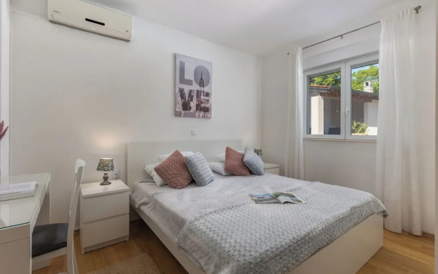 Holiday Home Aurea