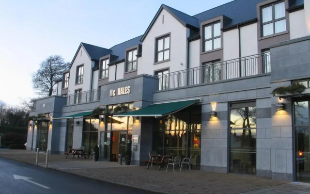 Raheen Woods Hotel