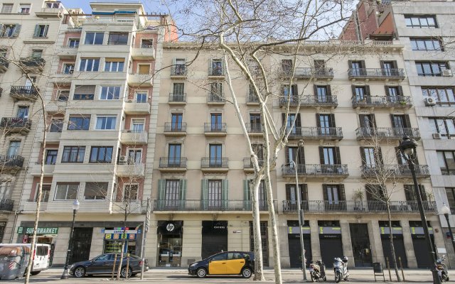 Large and central Catalonia square