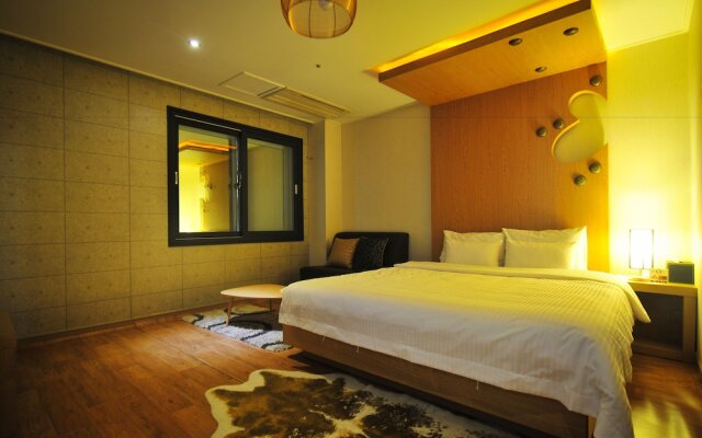 Hotel K