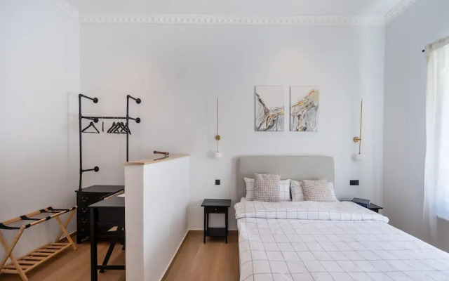 Modern Residences - Deluxe Studio on the Moselle