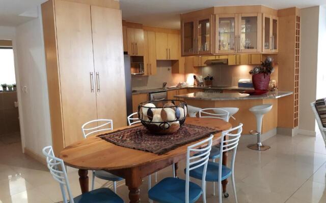 1501 Hibernian Towers Luxury Self Catering Apartment