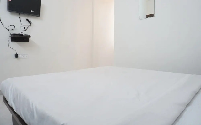 Fabhotel Gargi Galuxe