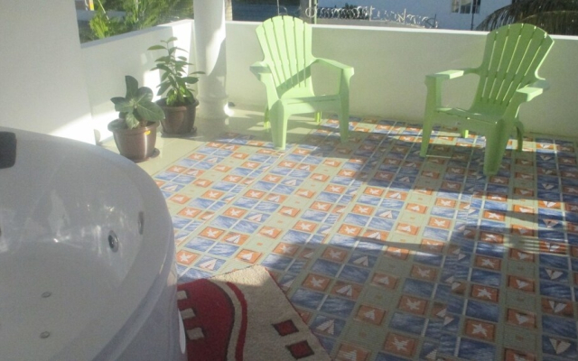 House Private Pool , Wifi, Jacuzzispa ,security Alarm, Canal Near sea