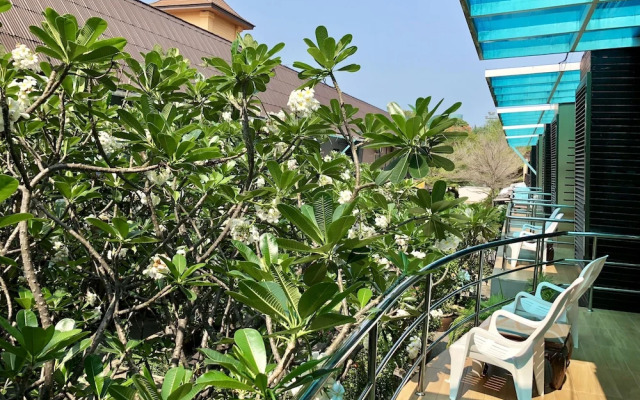 Hua Hin White Sand