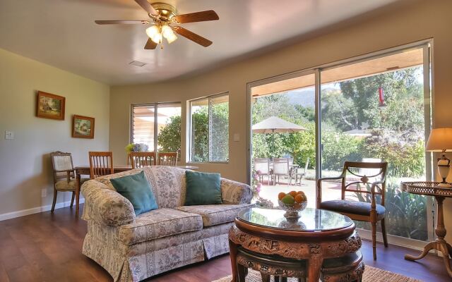 3BR 2BA Classic Montecito House Minutes to Butterfly Beach by RedAwnin