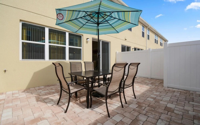Four Bedrooms Townhome Close to Disney 5122