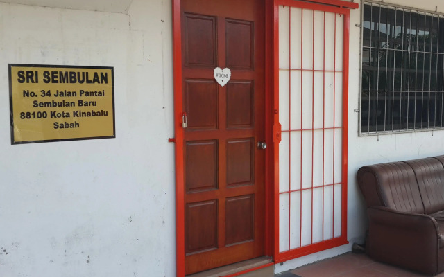 Sri Sembulan Guesthouse