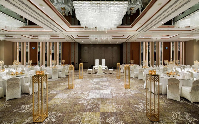 DoubleTree by Hilton Hotel Istanbul - Piyalepasa