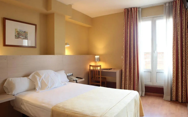 Hotel Burlada