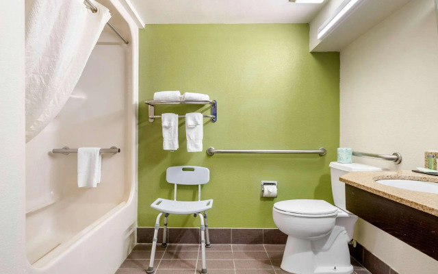 Sleep Inn I-95 North Savannah