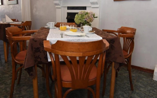 Janez Rooms