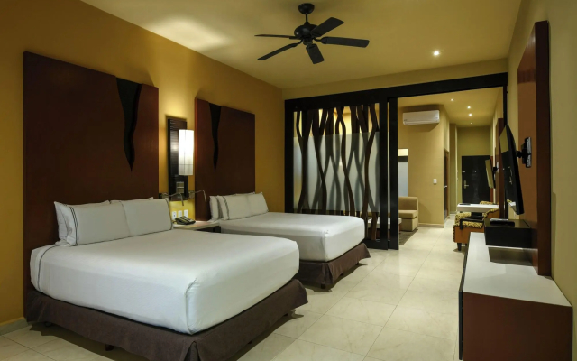 Generations Riviera Maya Oceanfront Family Resort, All & More Inclusive
