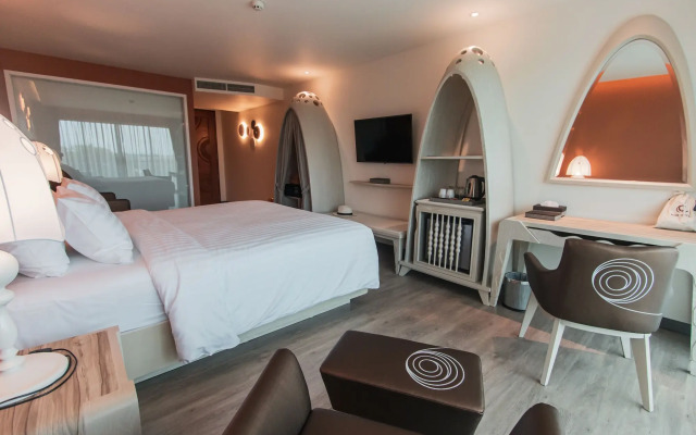 Rachabhura Hotel