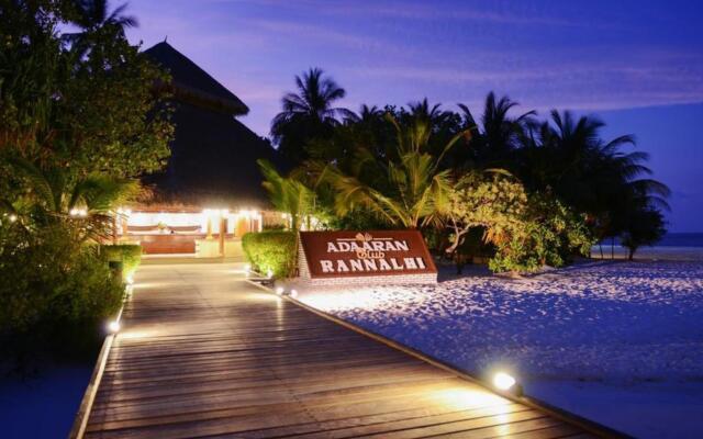 Adaaran Club Rannalhi Hotel