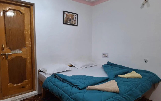 Shanti Guest House