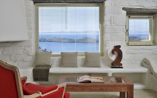 Aigis Suites