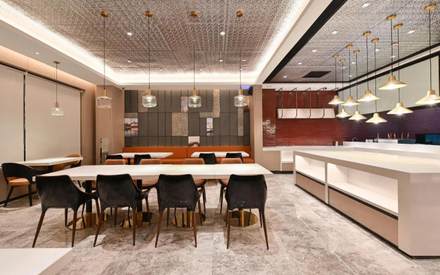 Yaduo Hotel  east gate of Tiantan Beijing
