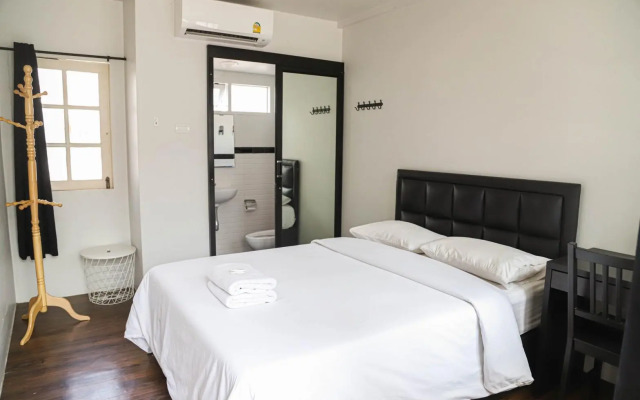 White Lodge Hotel Bangkok