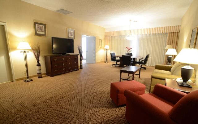 Ashmore Inn and Suites Lubbock