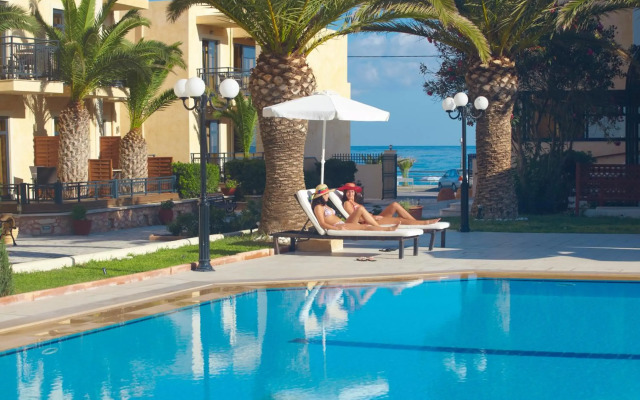 Atlantis Beach Hotel
