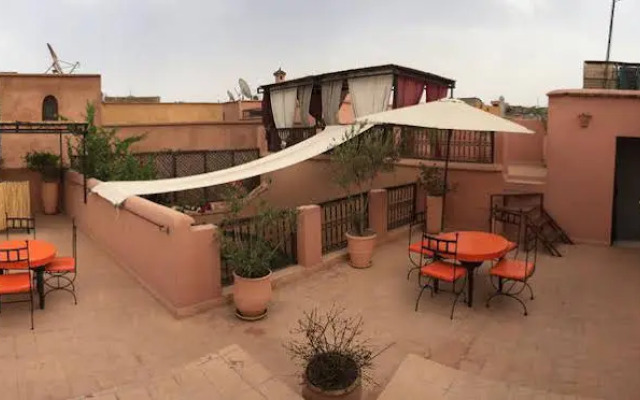 Riad Ineslisa