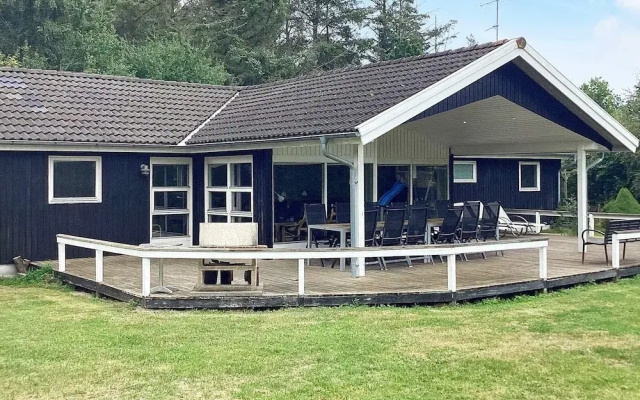 4 Star Holiday Home in Vaeggerlose