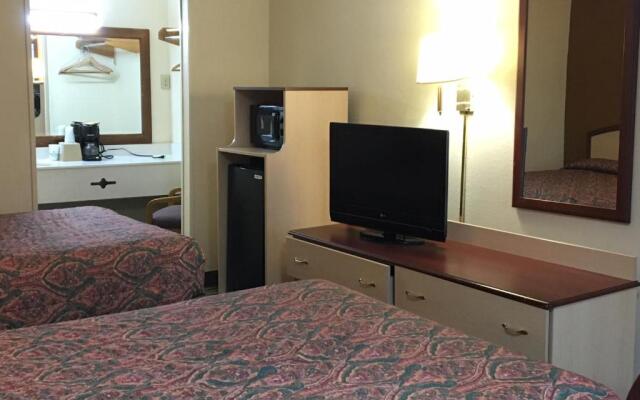 Suite Stay Talladega