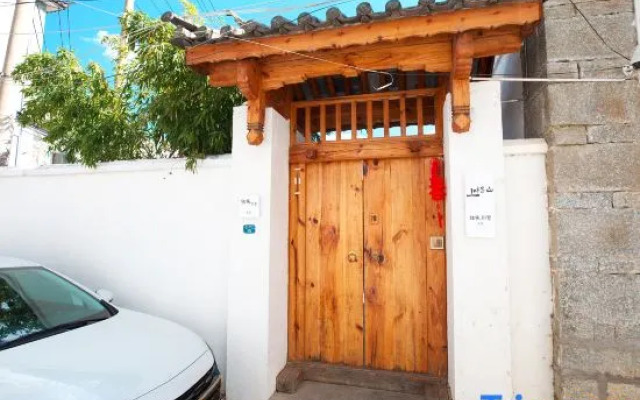 Shangchunshan Homestay