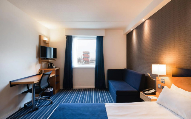 Holiday Inn Express Antwerp City-North by IHG