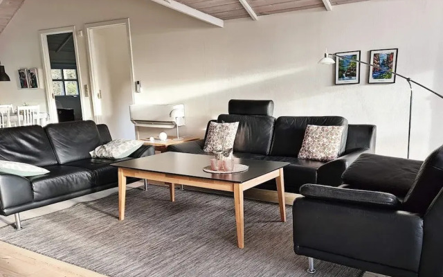 6 Person Holiday Home in Hojslev-by Traum