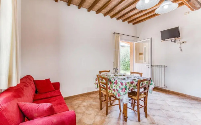Grano Apt With Pool Near Volterra