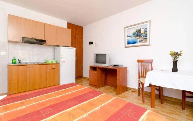 Kusalo Apartments