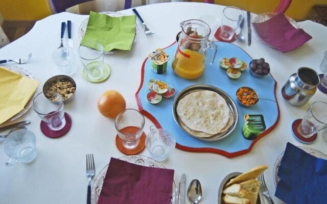 Laxmi Guesthouse B&B
